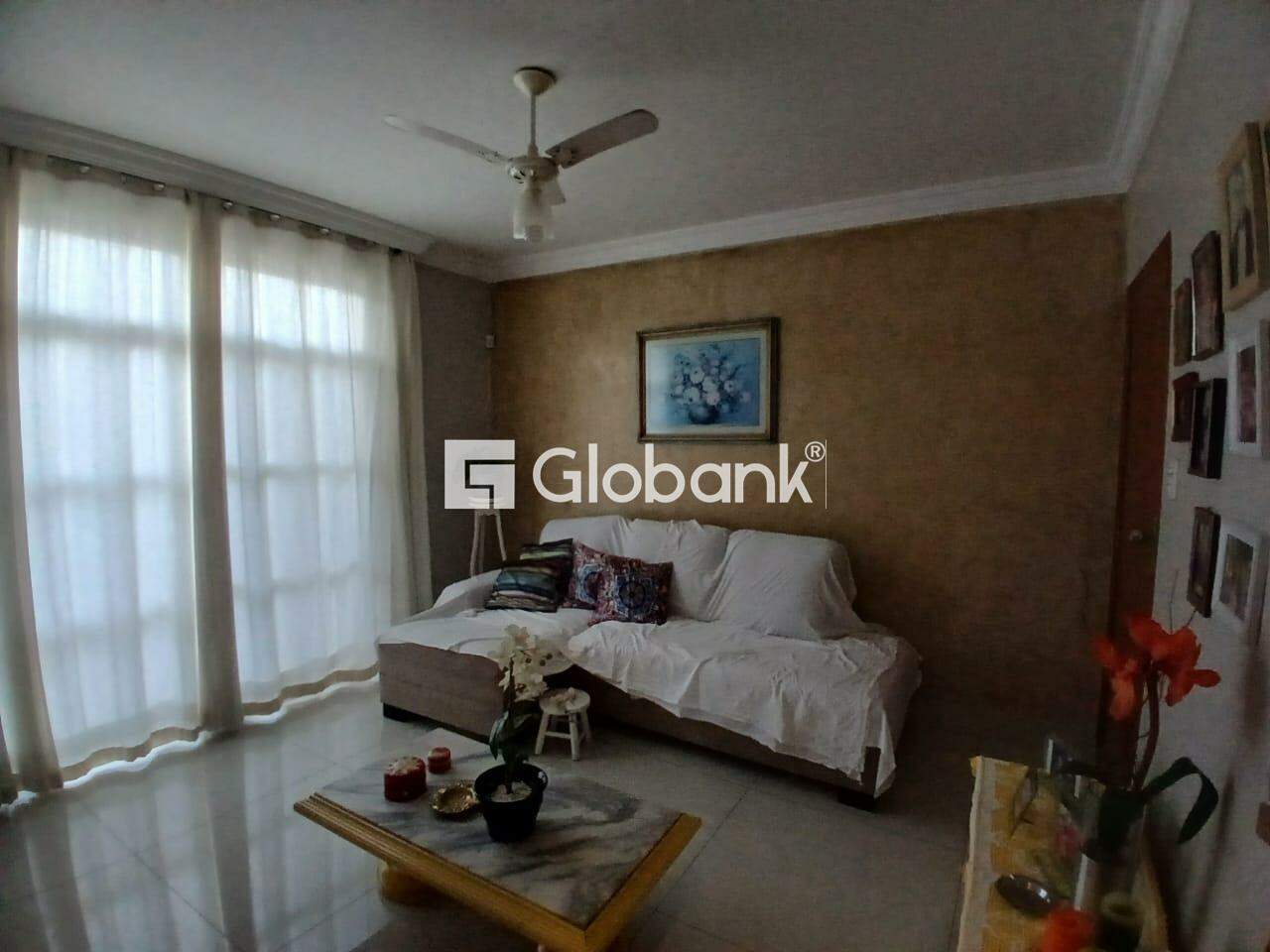 Casa 3 quartos à venda Todos os Santos 200m² Montes Claros MG: