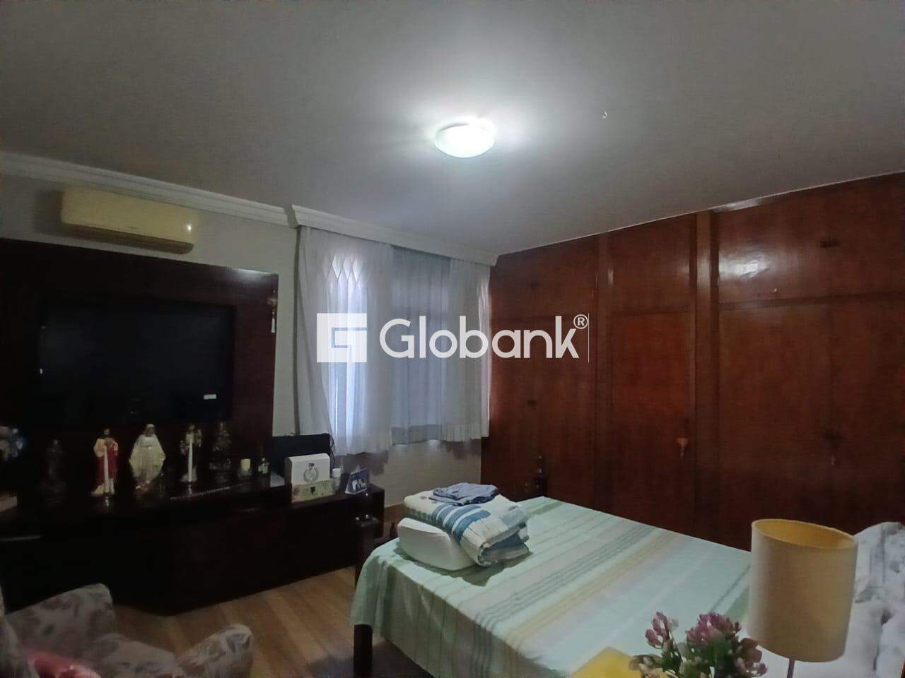 Casa 3 quartos à venda Todos os Santos 200m² Montes Claros MG: