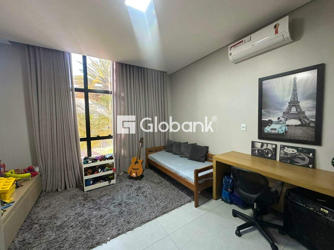 Casa 4 quartos para aluguel Funcionários 430m² Montes Claros MG: Quarto