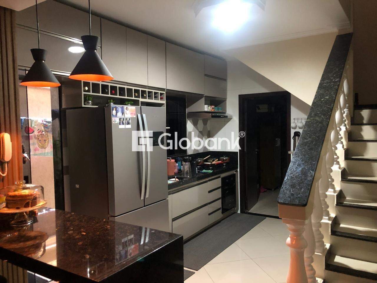 Casa 3 quartos à venda Delfino Magalhães 100m² Montes Claros MG: 