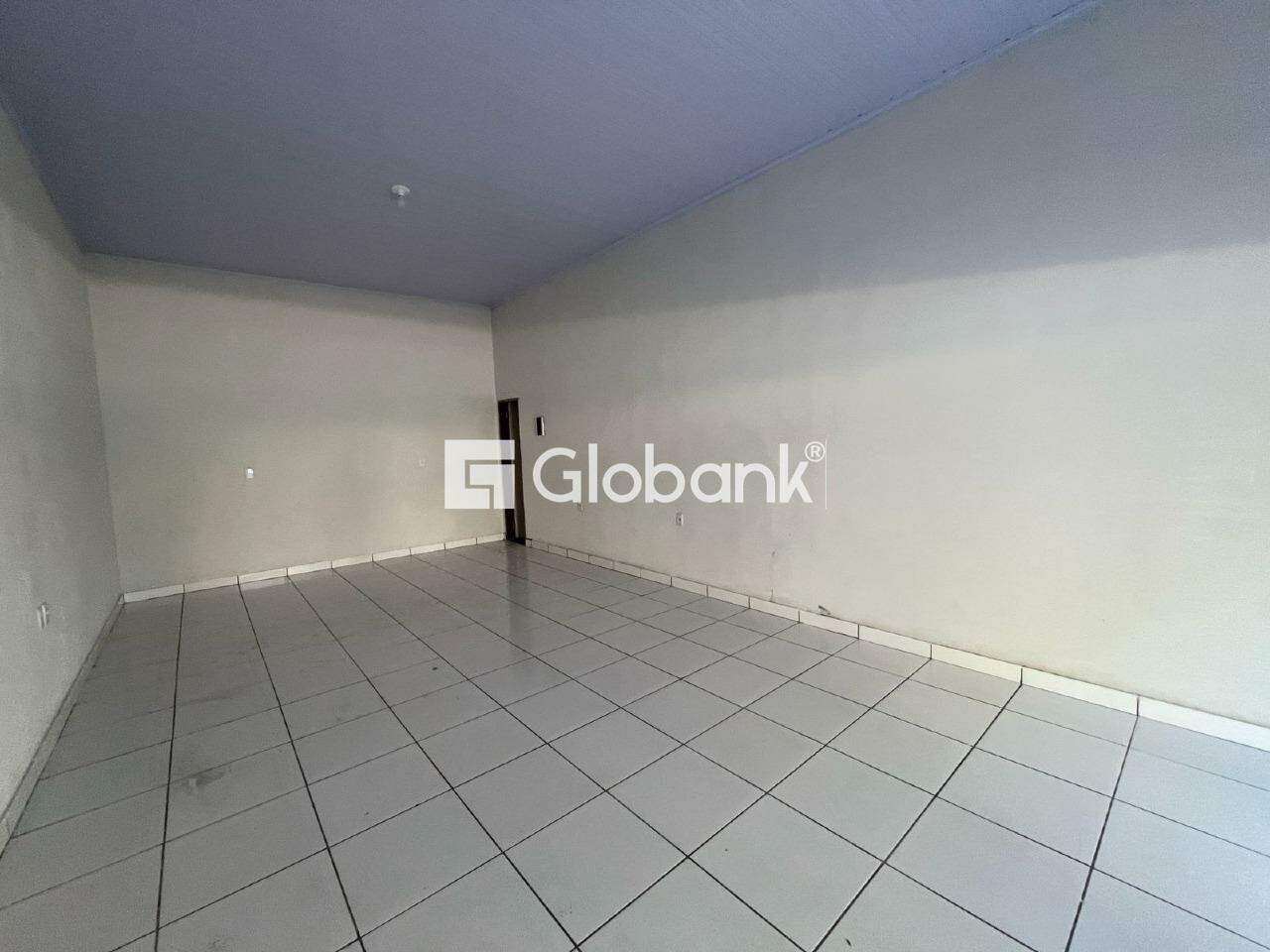 Ponto comercial para aluguel Canelas 45m² Montes Claros MG: 