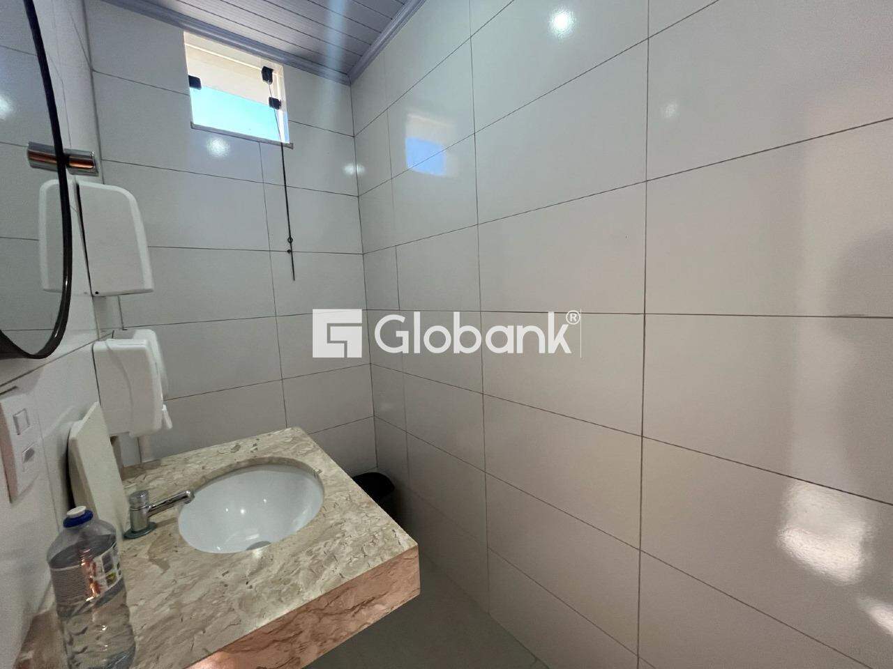 Ponto comercial para aluguel Canelas 40m² Montes Claros MG: