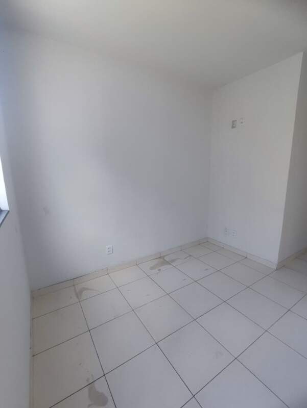 Casa 2 quartos à venda Maracanã 60m² Montes Claros MG: 