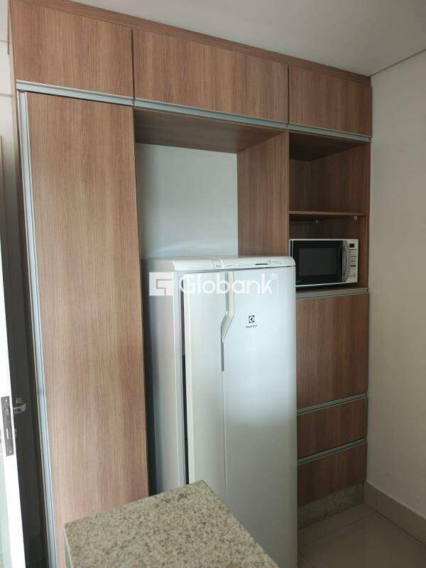 Flat 1 quarto à venda Melo 50m² Montes Claros MG: 