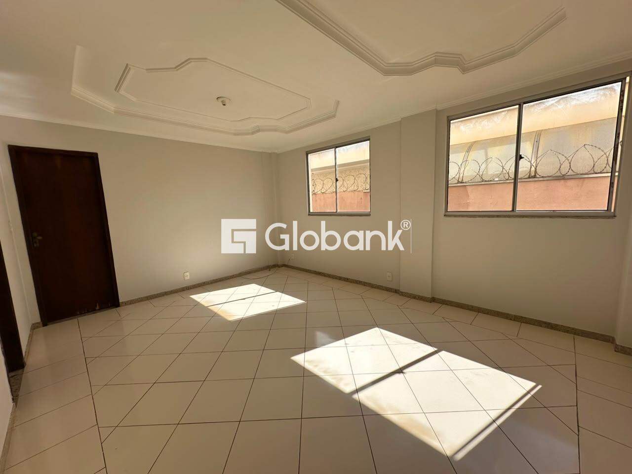 Apartamento 3 quartos para aluguel Cidade Santa Maria 110m² Montes Claros MG: Sala