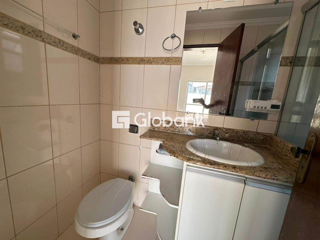 Apartamento 3 quartos para aluguel Cidade Santa Maria 110m² Montes Claros MG: Banheiro social