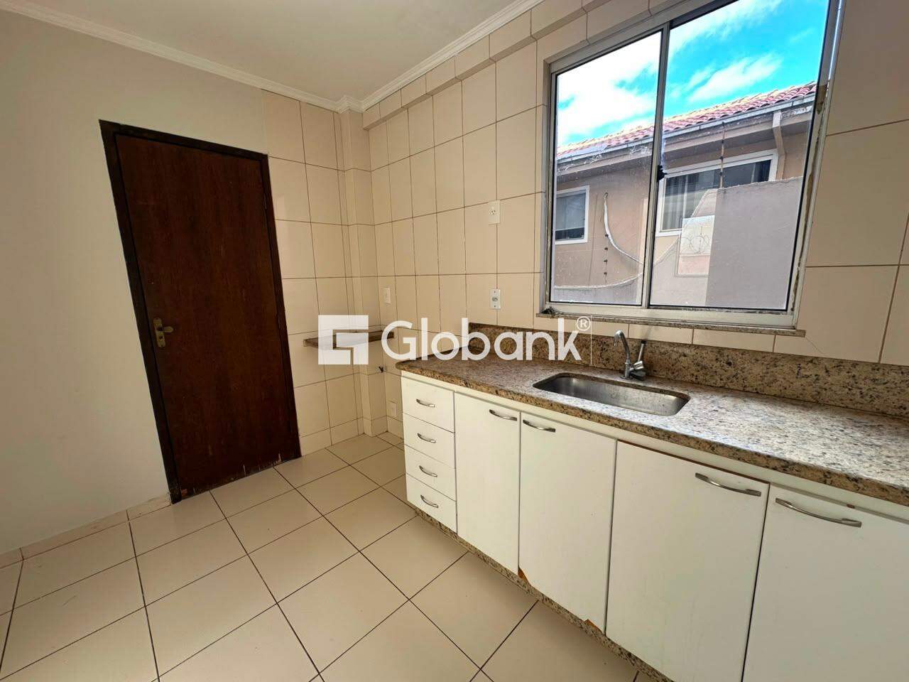 Apartamento 3 quartos para aluguel Cidade Santa Maria 110m² Montes Claros MG: Cozinha