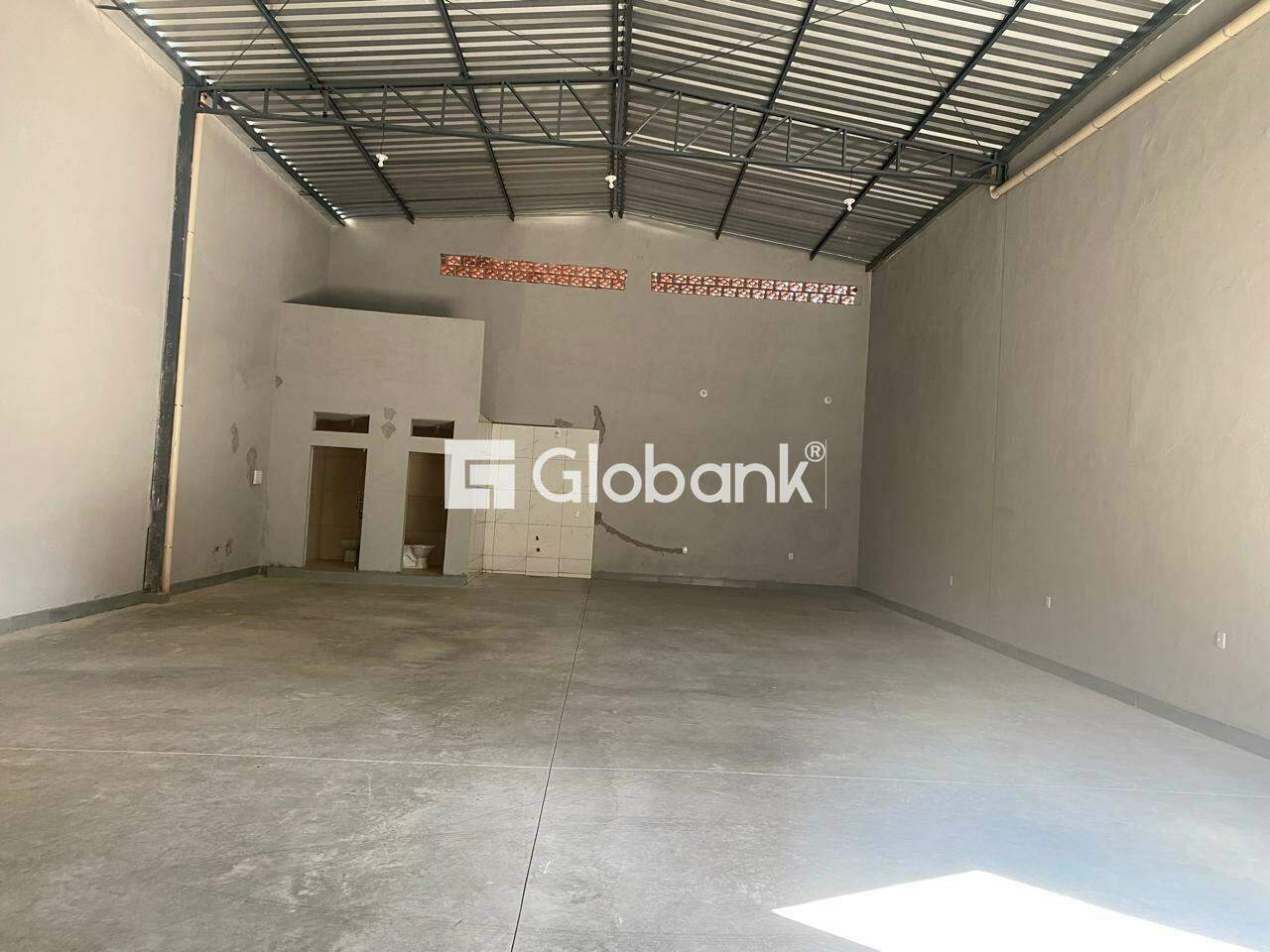 Galpão para aluguel Maracanã 192m² Montes Claros MG: