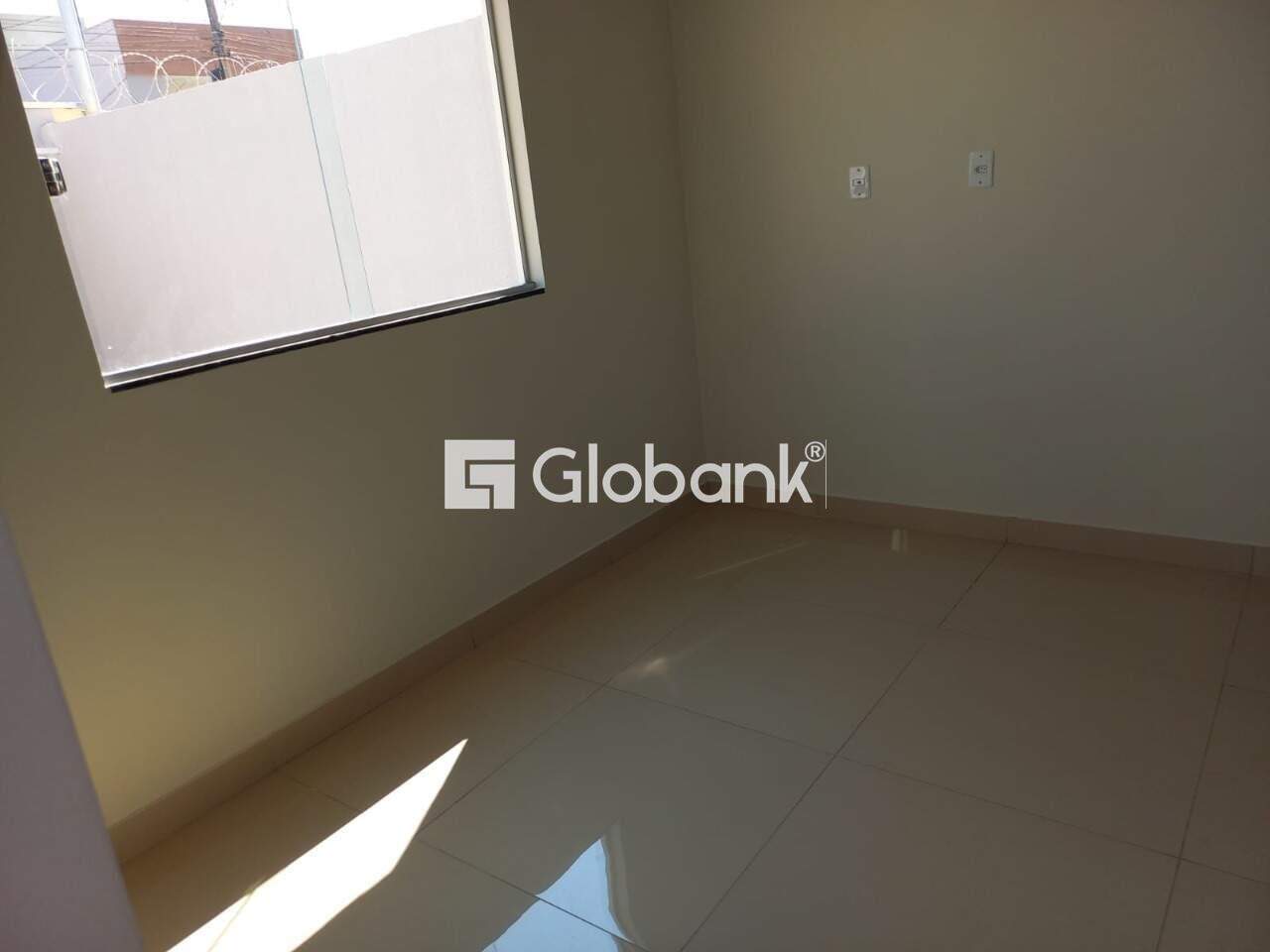 Casa 2 quartos à venda Independência 50m² Montes Claros MG: 