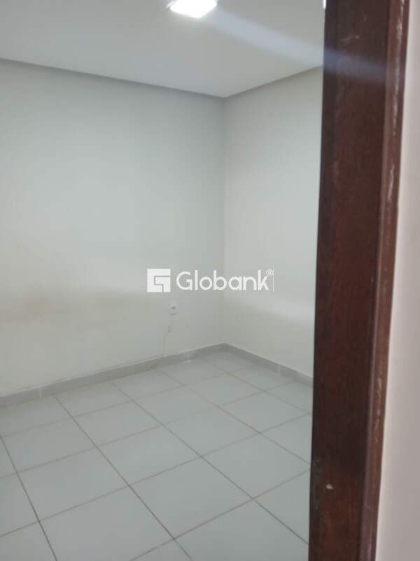 Casa 2 quartos à venda Vila Áurea 70m² Montes Claros MG: 
