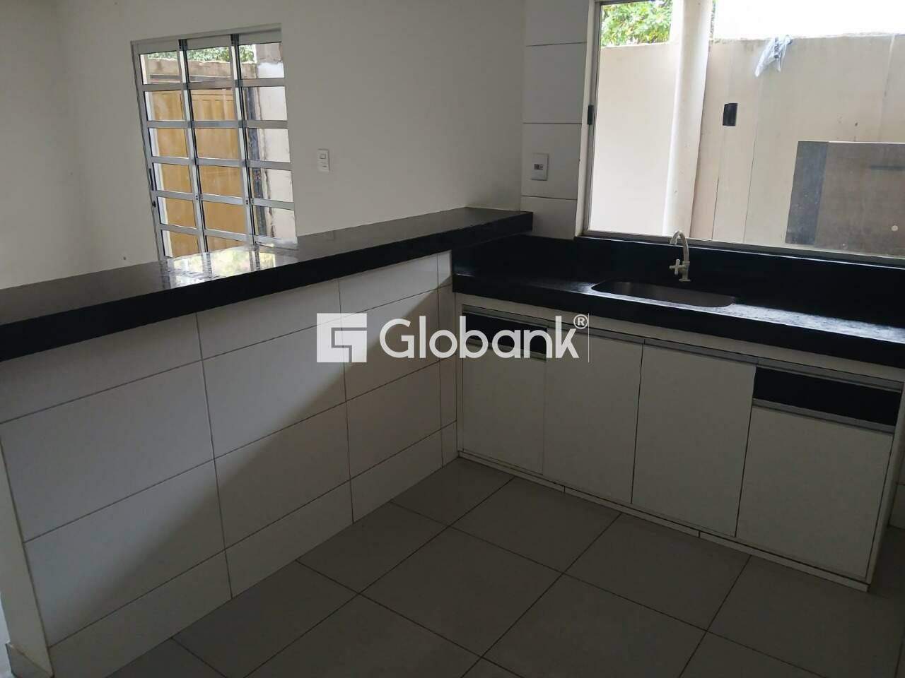 Casa 2 quartos à venda Vila Áurea 70m² Montes Claros MG: 