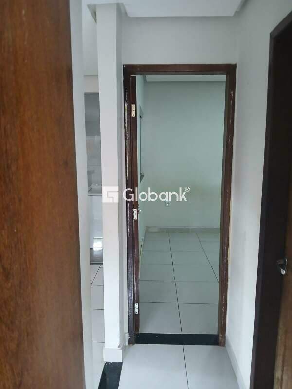 Casa 2 quartos à venda Vila Áurea 70m² Montes Claros MG: 