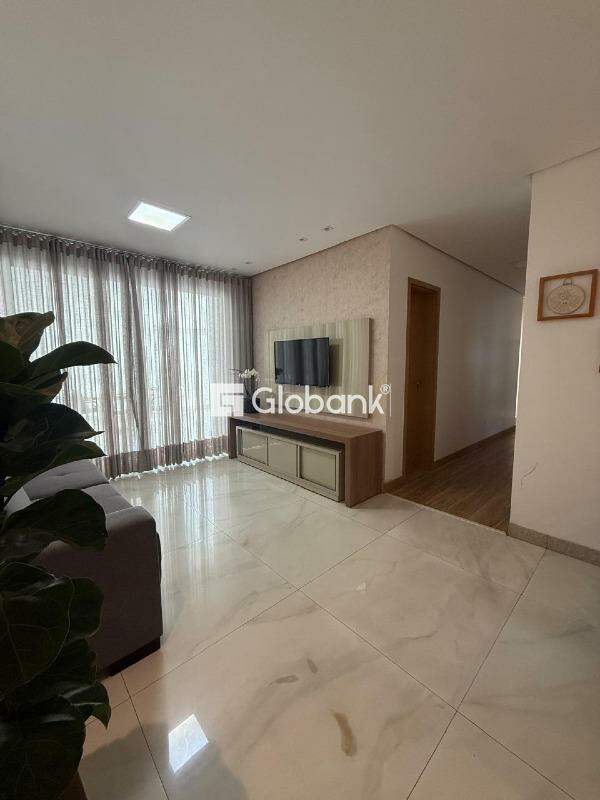 Apartamento 3 quartos à venda Cândida Câmara 220m² Montes Claros MG: 