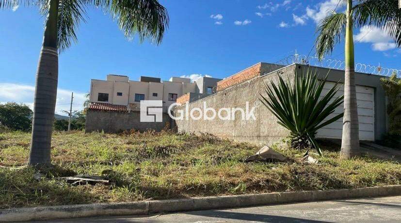 Terreno à venda Loteamento Reserva Real 202,4m² Montes Claros MG: 