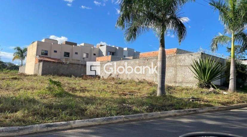 Terreno à venda Loteamento Reserva Real 202,4m² Montes Claros MG: 