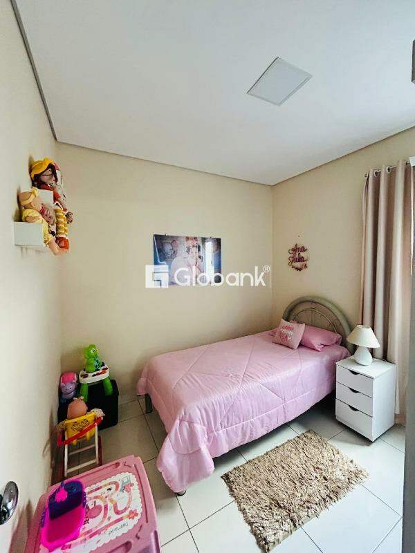 Casa 3 quartos à venda Maracanã 117m² Montes Claros MG: 