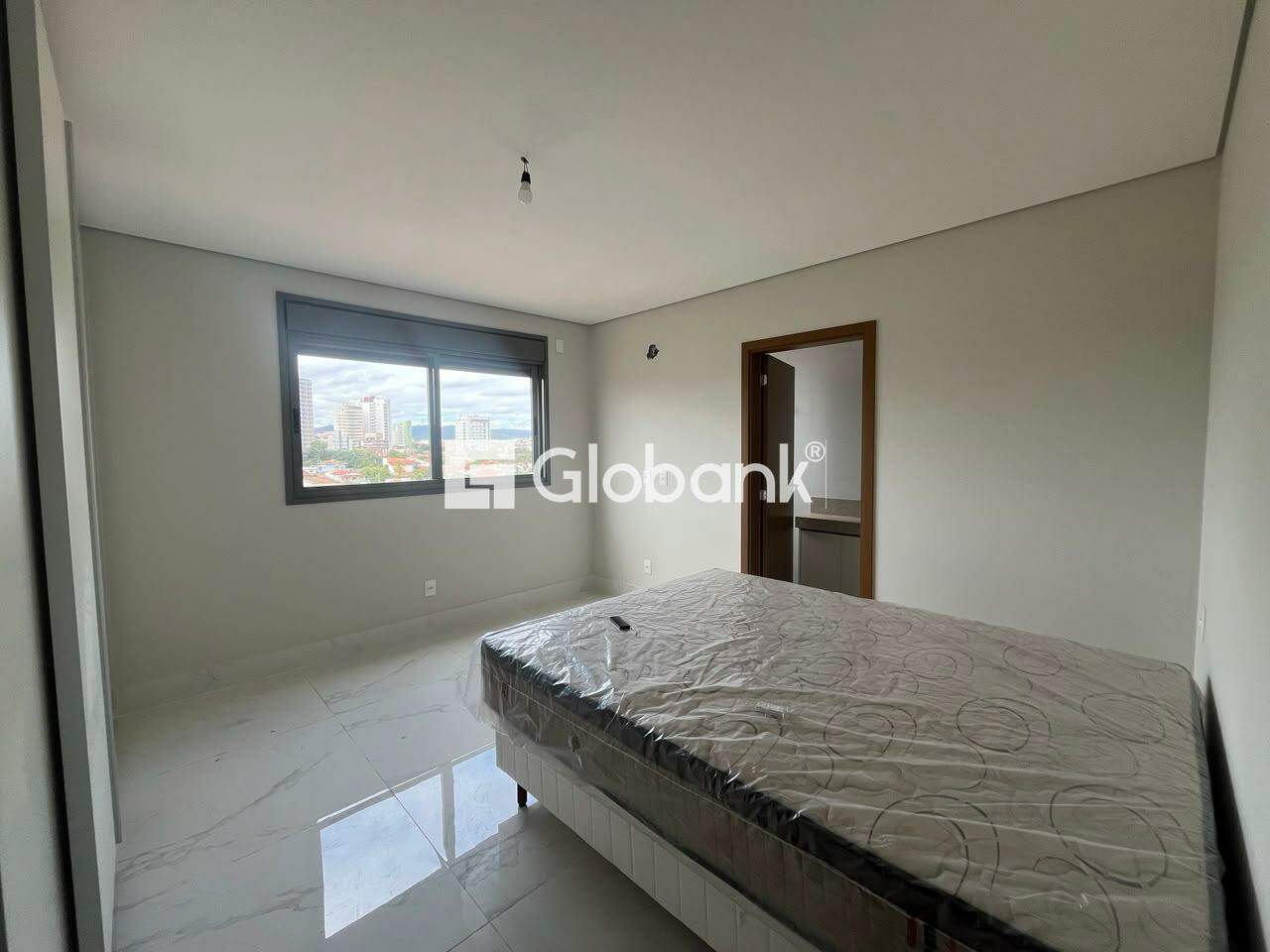 Apartamento 3 quartos para aluguel Jardim São Luiz 157m² Montes Claros MG: Suíte