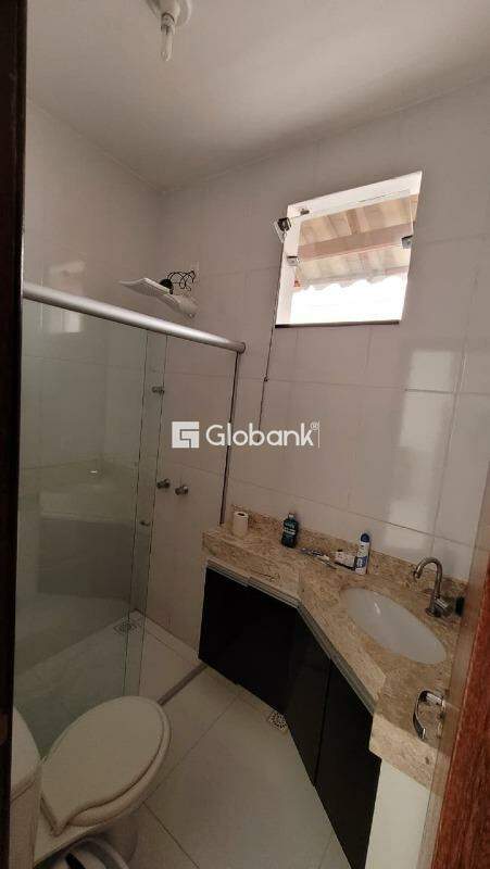 Casa 3 quartos à venda Independência 65m² Montes Claros MG: 