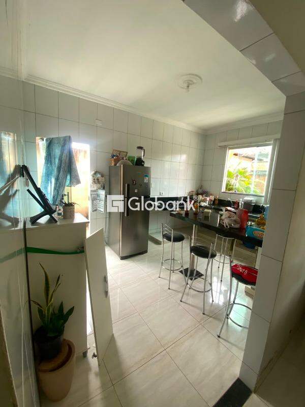 Casa 6 quartos à venda São Judas Tadeu 180m² Montes Claros MG: 