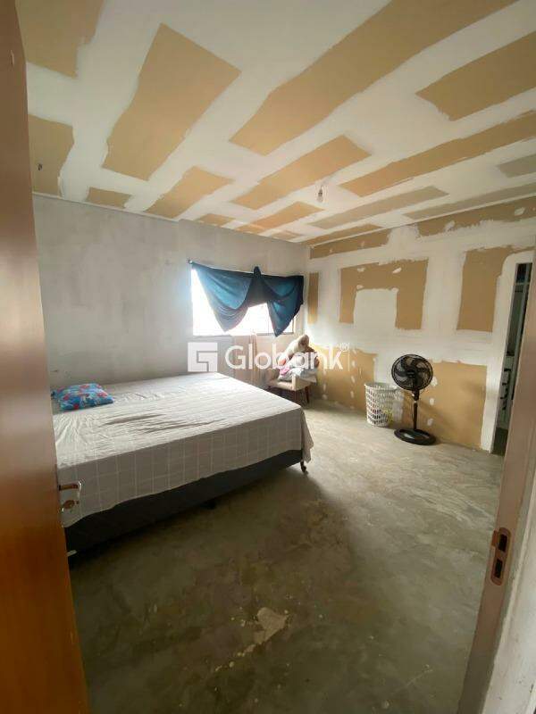 Casa 6 quartos à venda São Judas Tadeu 180m² Montes Claros MG: 