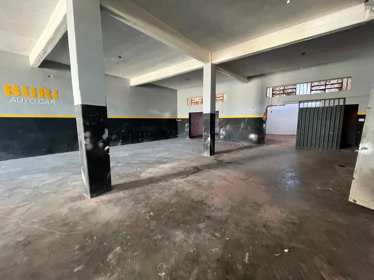 Galpão para aluguel Edgar Pereira 390m² Montes Claros MG: 