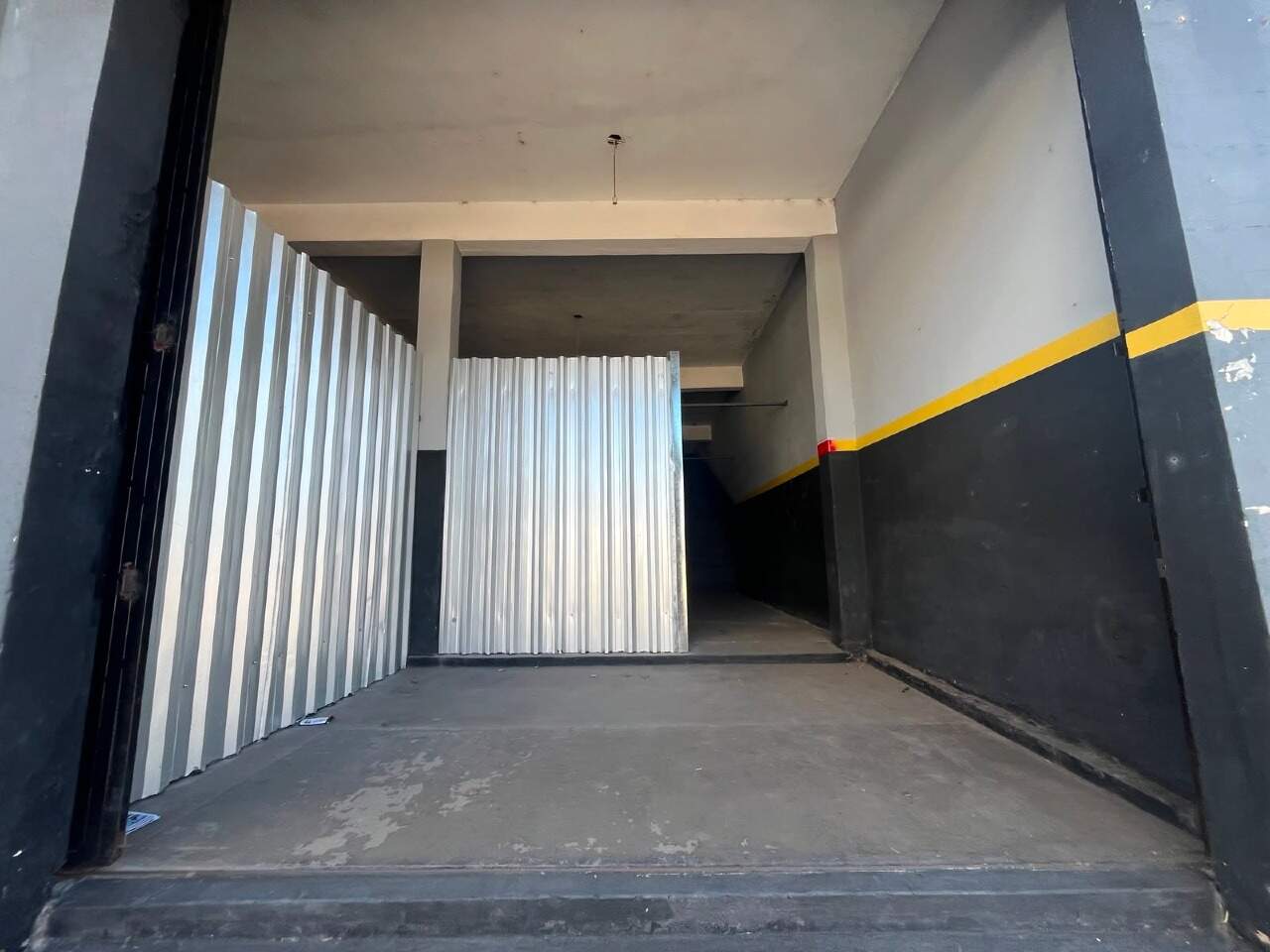 Galpão para aluguel Edgar Pereira 390m² Montes Claros MG: 