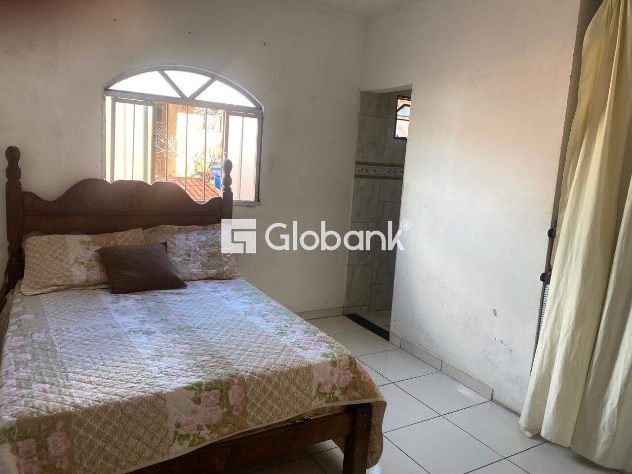 Casa 2 quartos à venda Maracanã 150m² Montes Claros MG: 