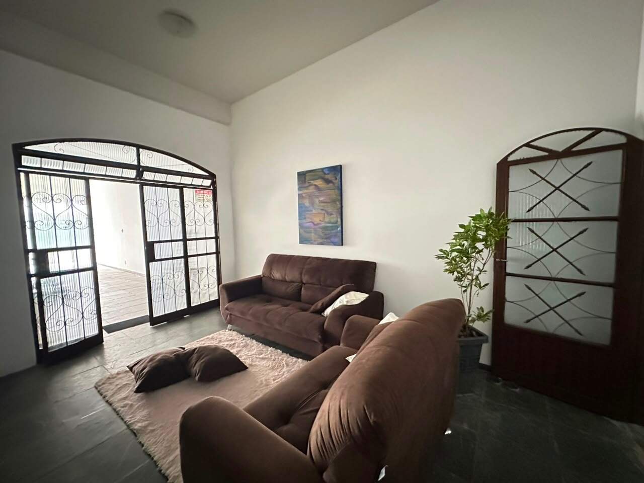 Casa 3 quartos para aluguel Santa Rita I 70m² Montes Claros MG: Sala