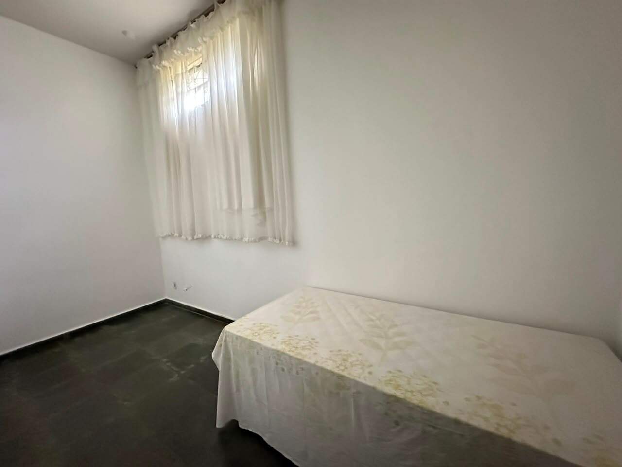 Casa 3 quartos para aluguel Santa Rita I 70m² Montes Claros MG: 