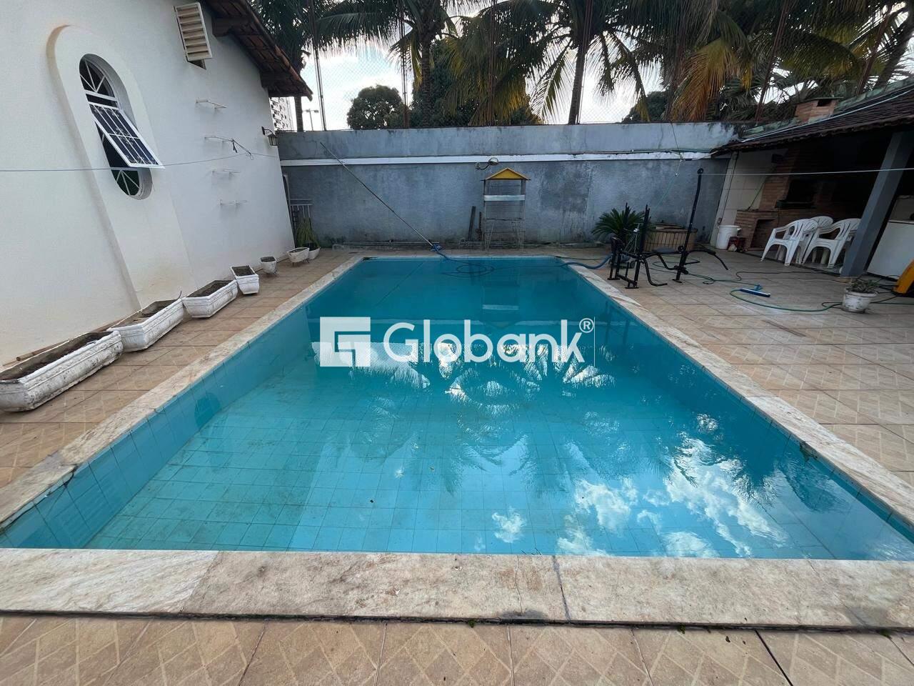 Casa 4 quartos à venda Melo 300m² Montes Claros MG: 