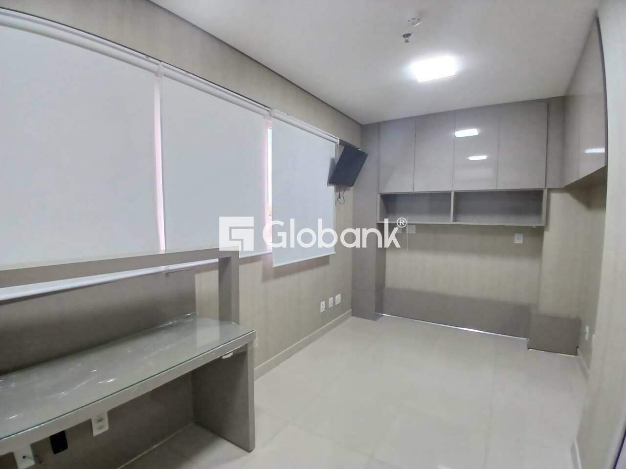 Sala comercial à venda Centro 130m² Montes Claros MG: 