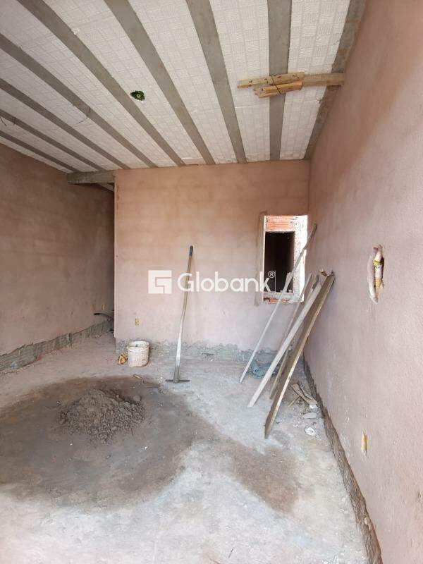 Casa 2 quartos à venda José Correia Machado 45m² Montes Claros MG: 