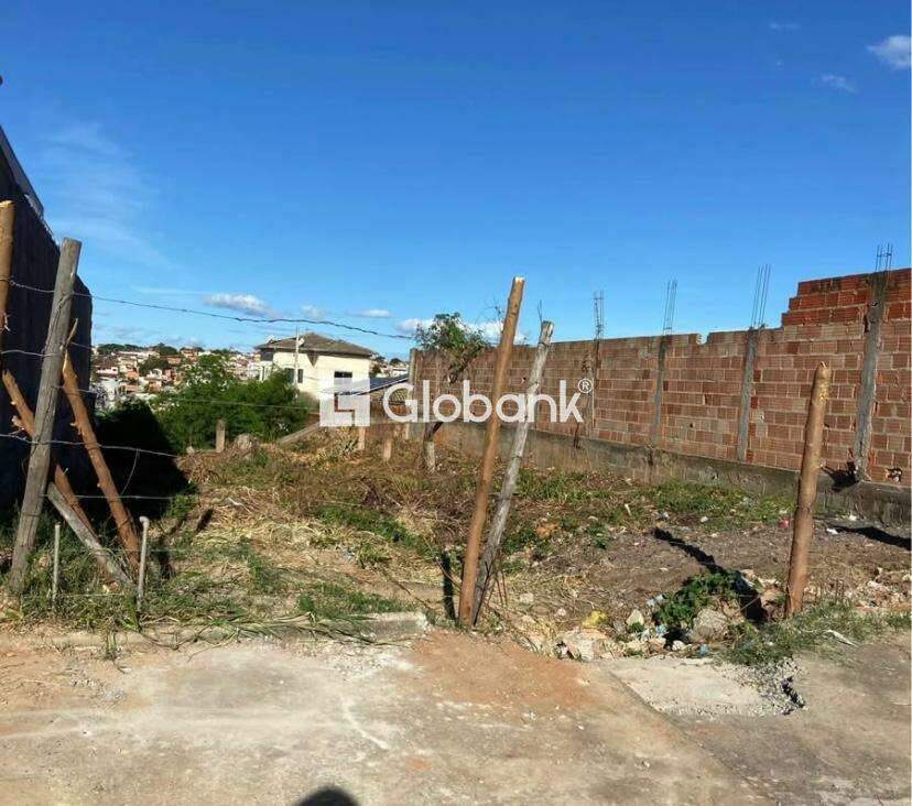 Terreno à venda Vila Campos 200m² Montes Claros MG: 