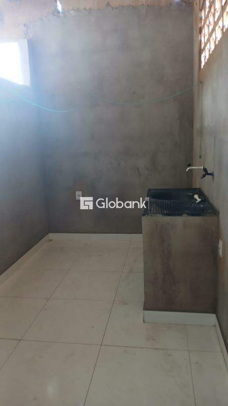 Casa 2 quartos à venda Vila Áurea 88m² Montes Claros MG: 