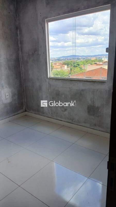 Casa 2 quartos à venda Vila Áurea 88m² Montes Claros MG: 