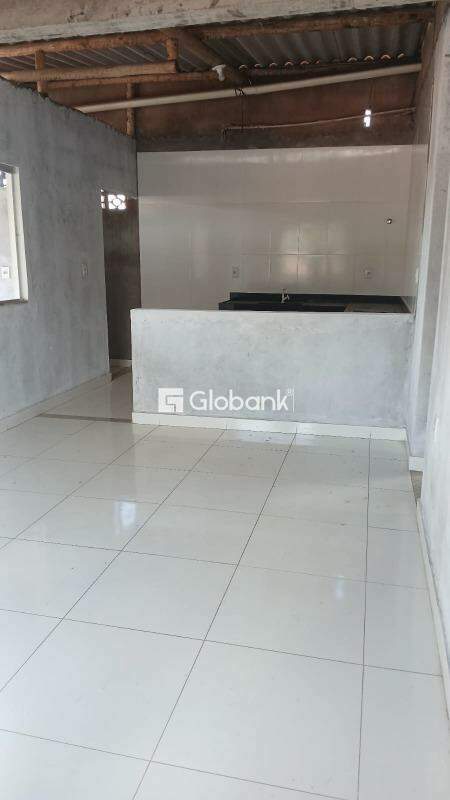 Casa 2 quartos à venda Vila Áurea 88m² Montes Claros MG: 