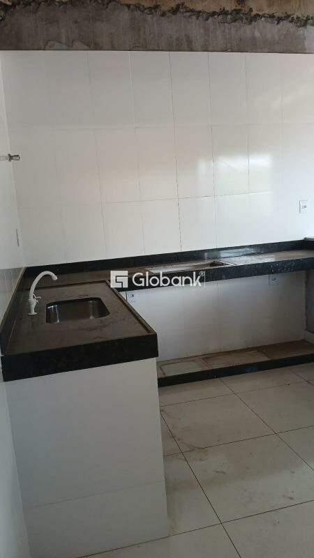 Casa 2 quartos à venda Vila Áurea 88m² Montes Claros MG: 