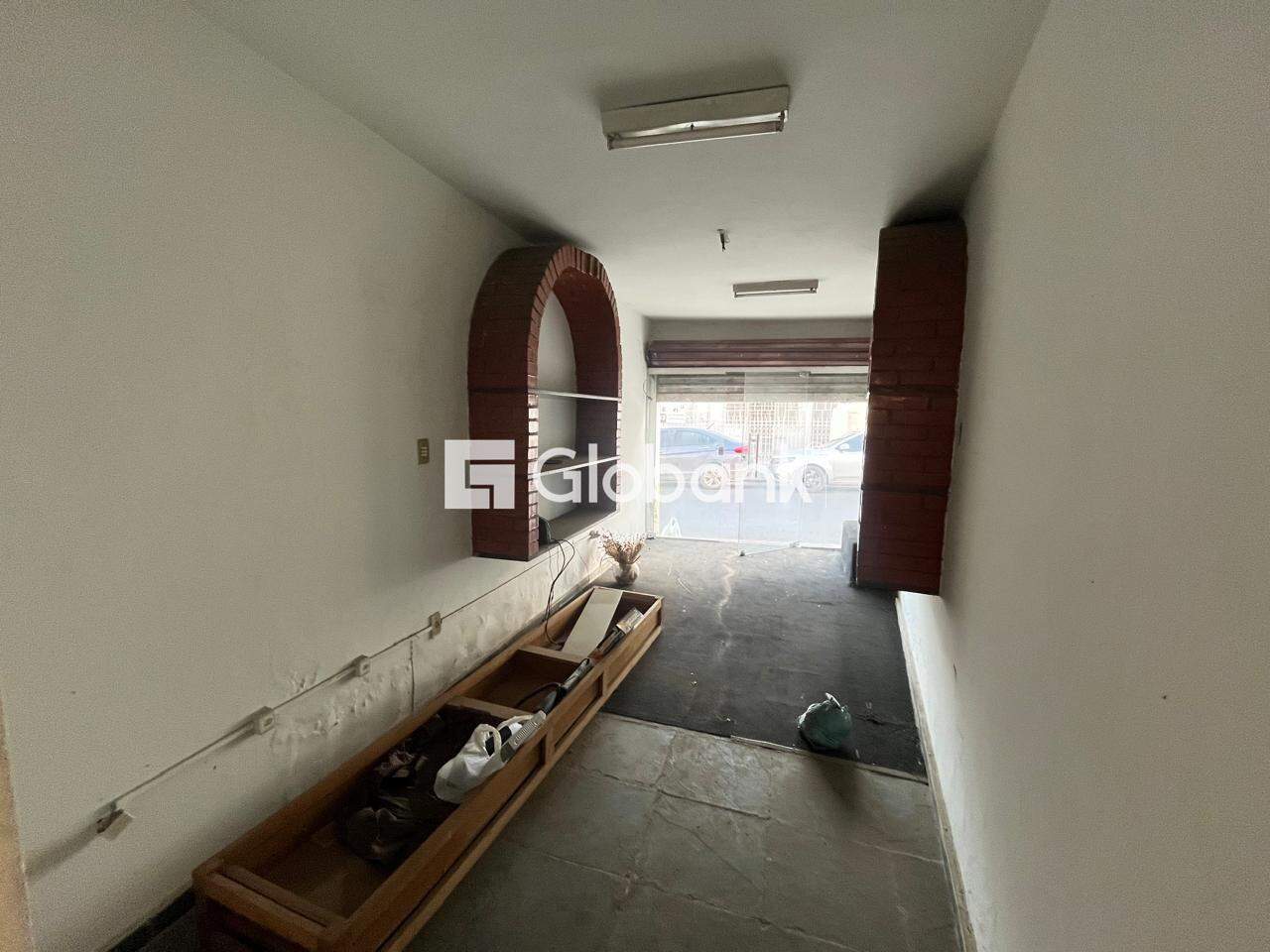 Ponto comercial para aluguel Centro 25m² Montes Claros MG: 