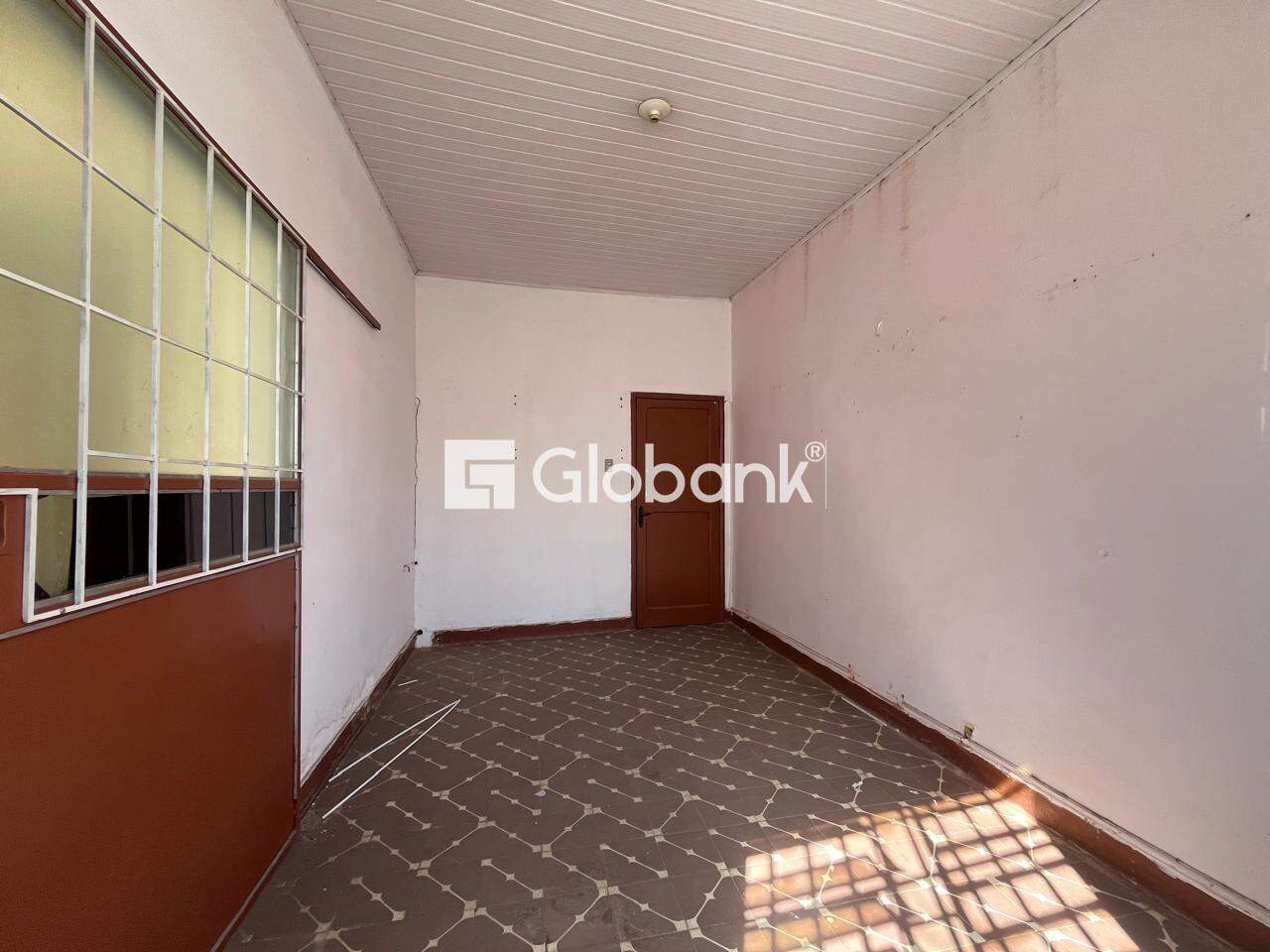 Kitnet 1 quarto para aluguel Centro 50m² Montes Claros MG: 