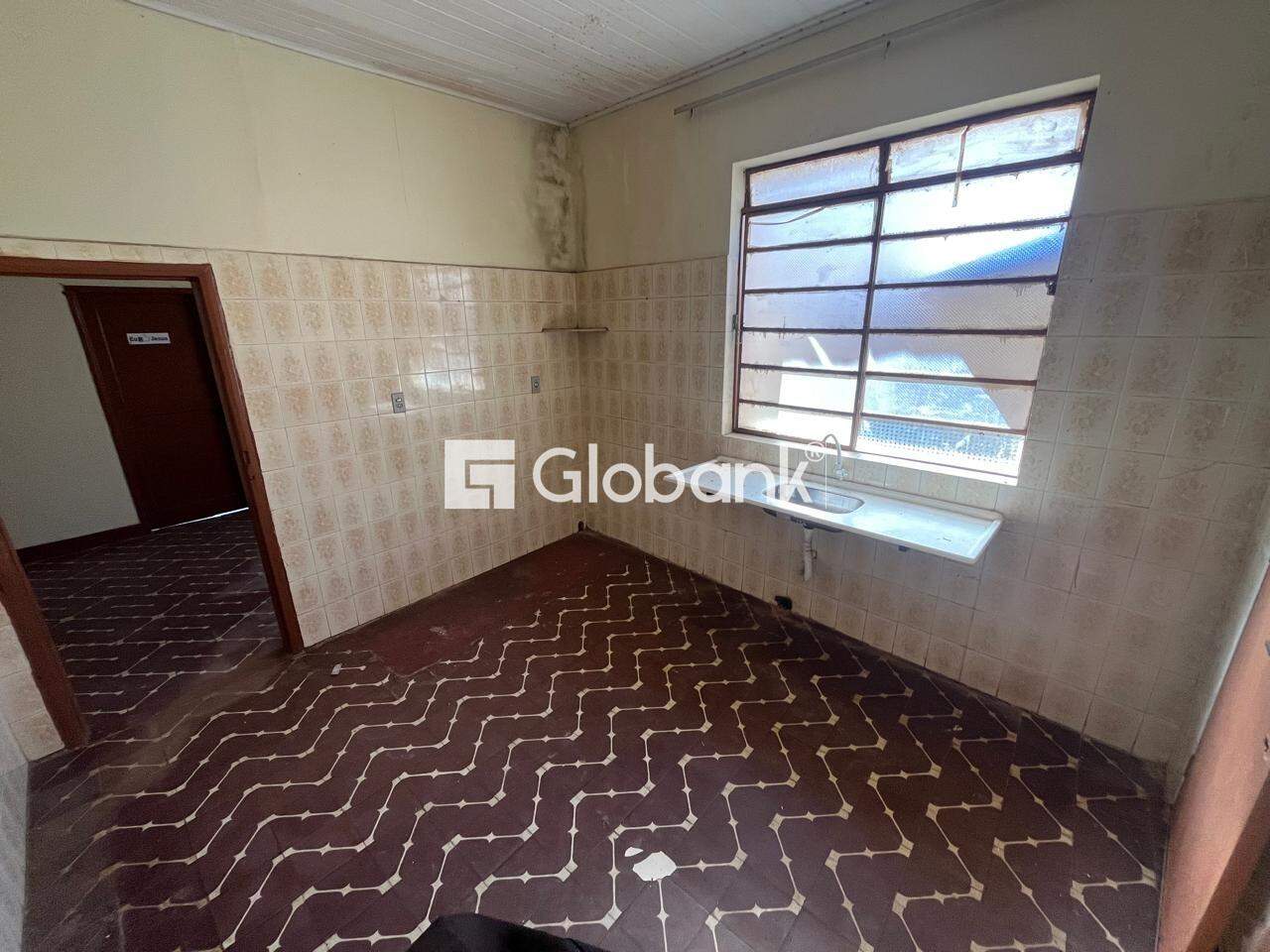 Kitnet 1 quarto para aluguel Centro 50m² Montes Claros MG: 