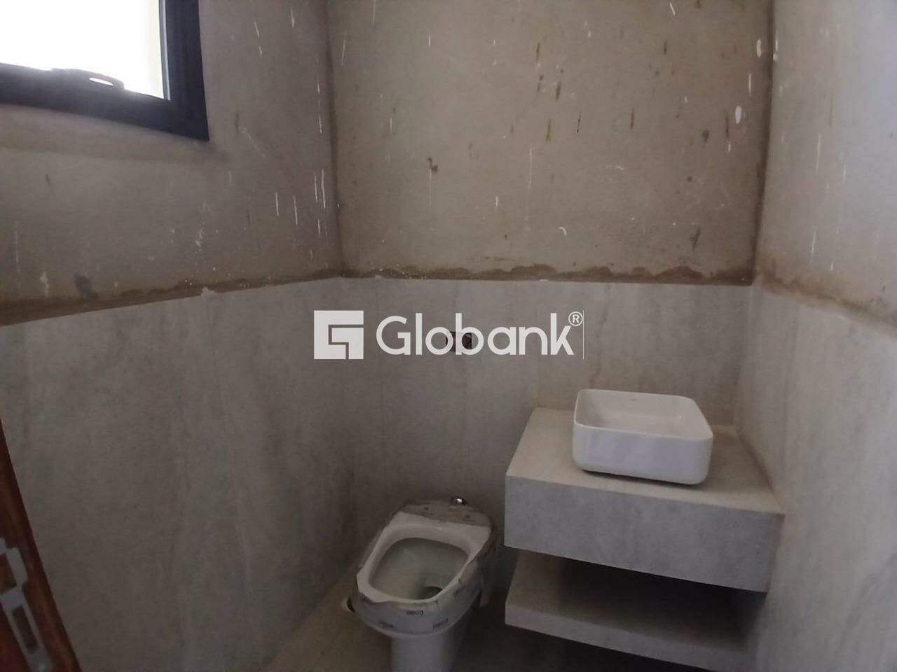 Casa 3 quartos à venda Ibituruna 200m² Montes Claros MG: