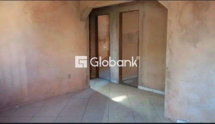 Casa 3 quartos à venda Vila Sion 54m² Montes Claros MG: 