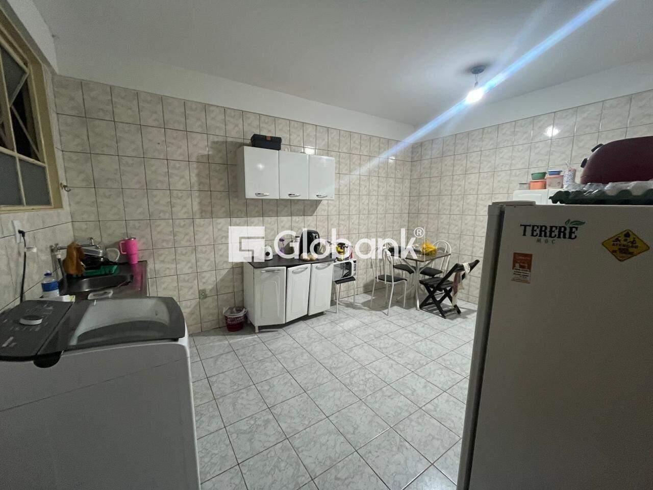 Apartamento 4 quartos à venda Centro 90m² Montes Claros MG: