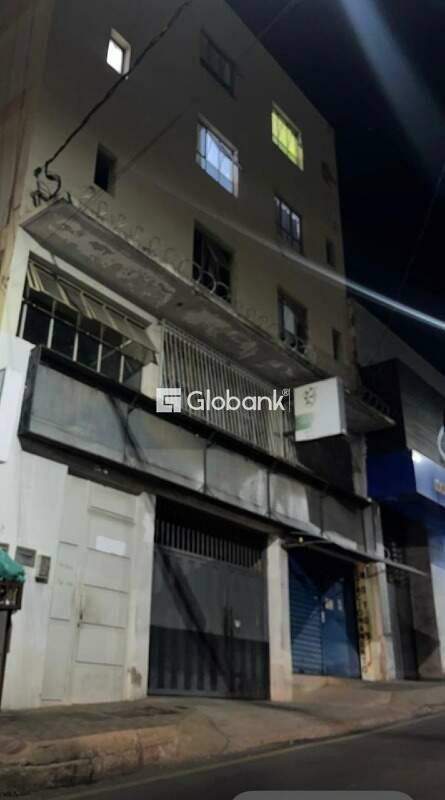 Apartamento 4 quartos à venda Centro 90m² Montes Claros MG: 