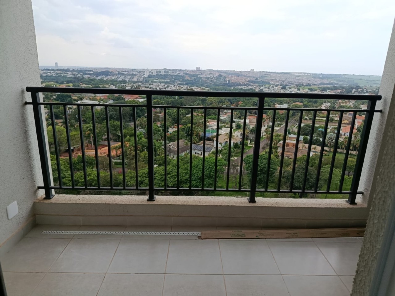 Apartamento para aluguel no Chácaras Antonieta: 