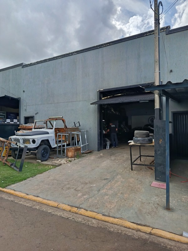 Galpão à venda no Jardim Campo Belo: 