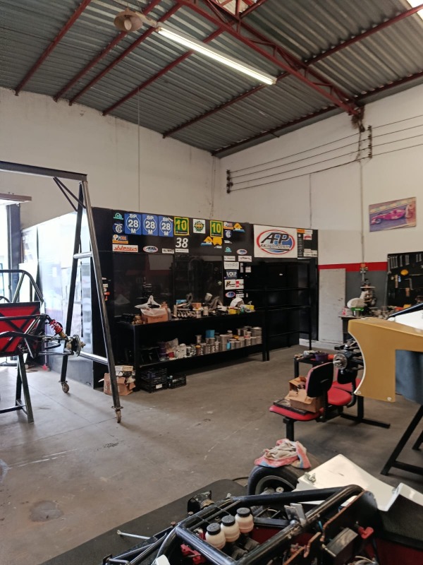 Galpão à venda no Jardim Campo Belo: 