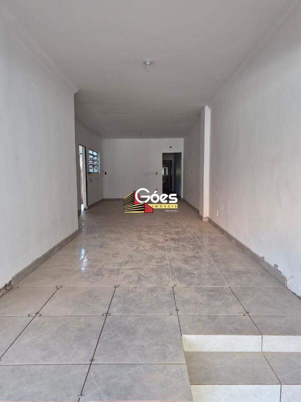 Casa comercial para aluguel em Jardim do Mar: 