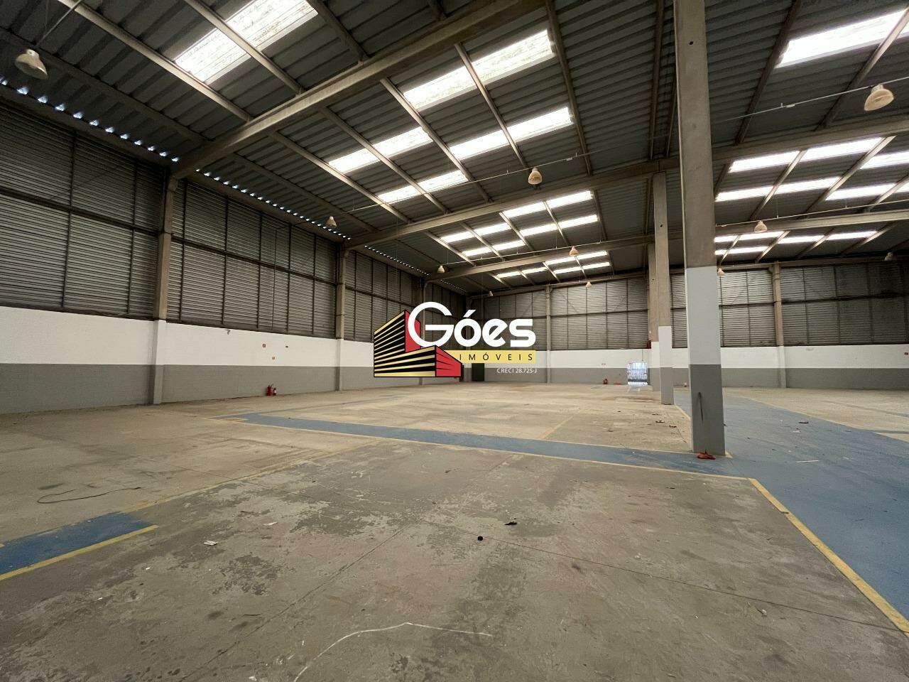 Depósito-Galpão-Armazém para alugar, 2240m² - Foto 3