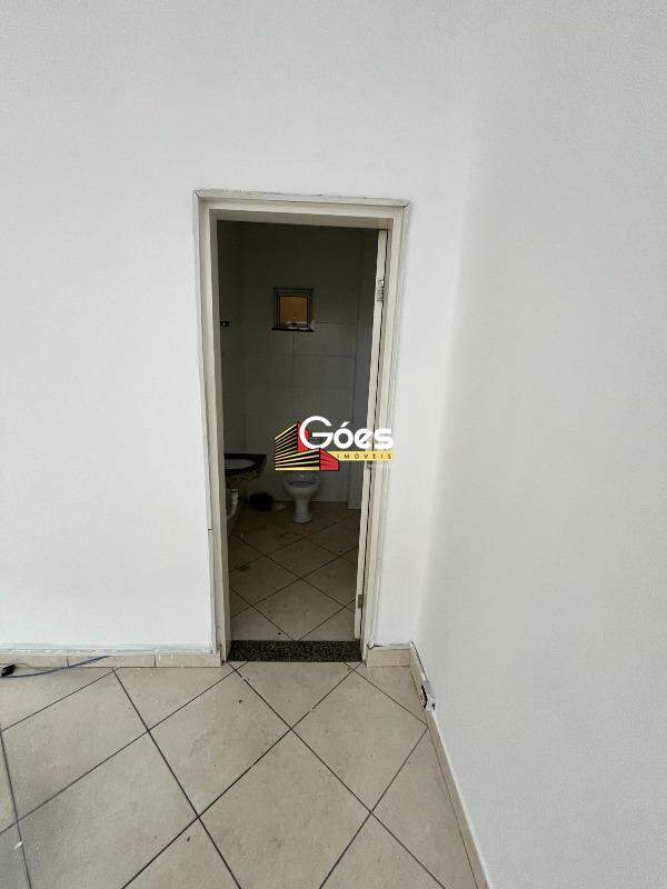 Depósito-Galpão-Armazém para alugar, 2240m² - Foto 16